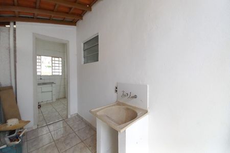 Casa à venda com 82m², 2 quartos e 1 vaga Casa à venda com 82m², 2 quartos e 1 vagaÁrea de Serviço