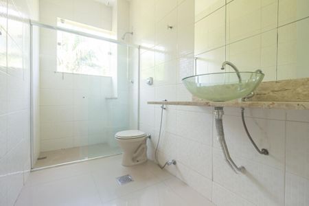 Apartamento para alugar com 48m², 1 quarto e 1 vaga Apartamento para alugar com 48m², 1 quarto e 1 vagaDetalhe do Banheiro