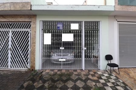 Casa à venda com 73m², 2 quartos e 1 vagaFachada