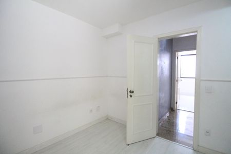 Casa de condomínio à venda com 105m², 3 quartos e 1 vagaSuíte 2