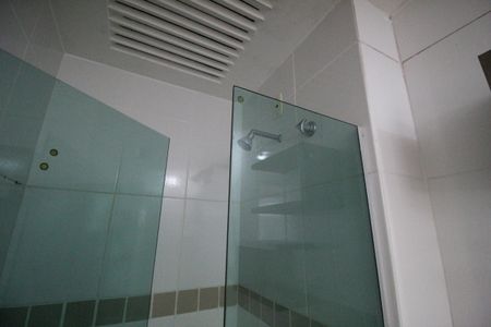 Casa de condomínio à venda com 105m², 3 quartos e 1 vagaBanheiro da suíte 1