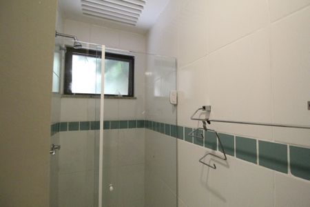 Casa de condomínio à venda com 105m², 3 quartos e 1 vagaBanheiro da suíte 2