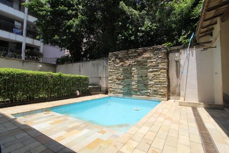 Casa de condomínio à venda com 105m², 3 quartos e 1 vagaÁrea comum - Piscina