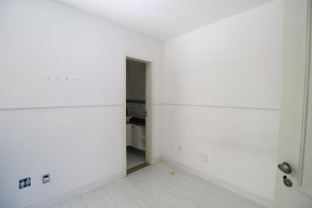 Casa de condomínio à venda com 105m², 3 quartos e 1 vagaSuíte 2