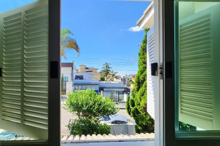 Casa à venda com 447m², 4 quartos e 4 vagas Casa à venda com 447m², 4 quartos e 4 vagasVista do Quarto 2