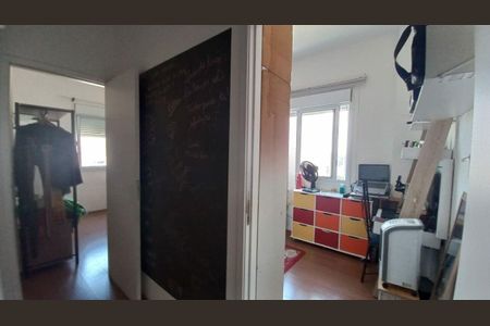 Apartamento à venda com 103m², 2 quartos e sem vaga