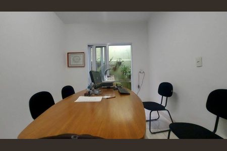 Casa à venda com 100m², 2 quartos e sem vaga
