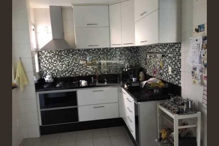 Apartamento à venda com 392m², 3 quartos e 4 vagas