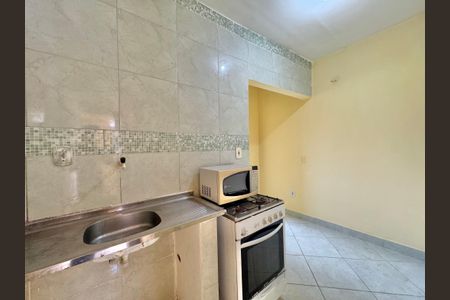 Casa à venda com 22m², 1 quarto e sem vaga Casa à venda com 22m², 1 quarto e sem vagaSala e Cozinha