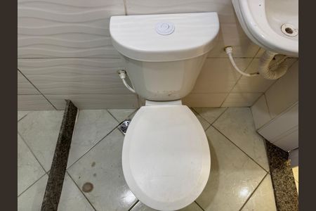 Casa para alugar com 28m², 1 quarto e sem vaga Casa para alugar com 28m², 1 quarto e sem vagaBanheiro Social