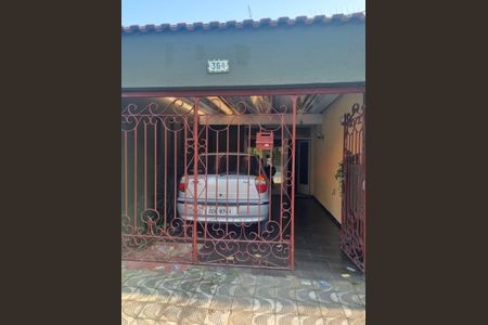 Casa à venda com 149m², 3 quartos e 1 vaga Casa à venda com 149m², 3 quartos e 1 vagaGaragem