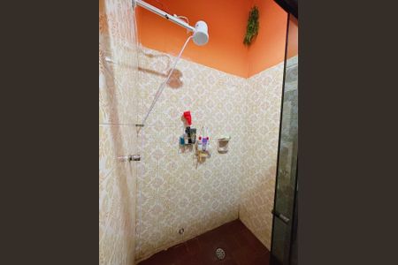 Casa à venda com 149m², 3 quartos e 1 vaga Casa à venda com 149m², 3 quartos e 1 vagaBanheiro