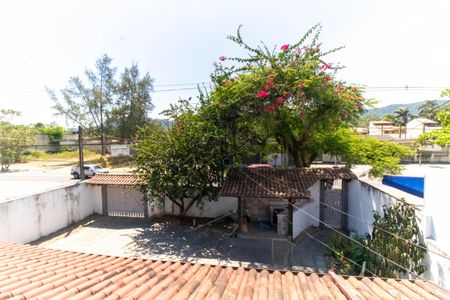 Casa à venda com 300m², 5 quartos e 3 vagas Casa à venda com 300m², 5 quartos e 3 vagasVista do Quarto 2