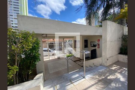 Apartamento à venda com 63m², 2 quartos e 2 vagasEntrada