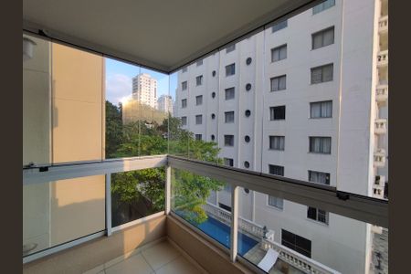Apartamento à venda com 38m², 1 quarto e 1 vaga Apartamento à venda com 38m², 1 quarto e 1 vagaVista da Sacada