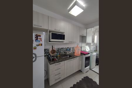 Apartamento à venda com 38m², 1 quarto e 1 vaga Apartamento à venda com 38m², 1 quarto e 1 vagaCozinha - Armários