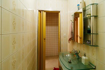 Casa à venda com 101m², 3 quartos e 1 vaga Casa à venda com 101m², 3 quartos e 1 vagaBanheiro