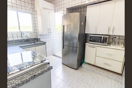 Apartamento à venda com 75m², 3 quartos e sem vagaCozinha