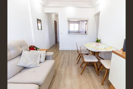 Apartamento à venda com 75m², 3 quartos e sem vagaSala