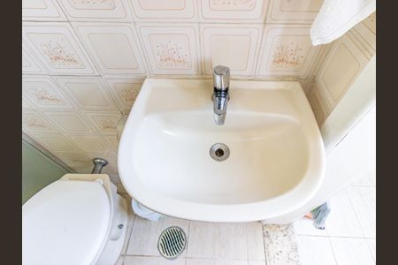 Apartamento à venda com 75m², 3 quartos e sem vagaBanheiro de serviço