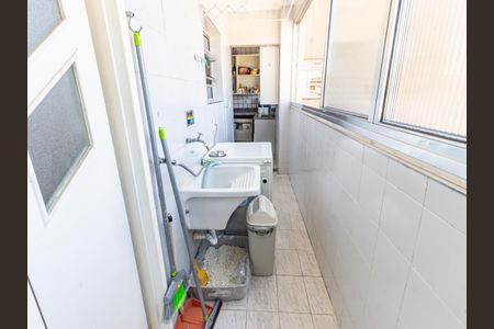 Apartamento à venda com 75m², 3 quartos e sem vagaÁrea de Serviço