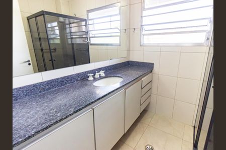 Apartamento à venda com 75m², 3 quartos e sem vagaBanheiro 1