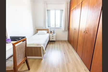 Apartamento à venda com 75m², 3 quartos e sem vagaQuarto 1