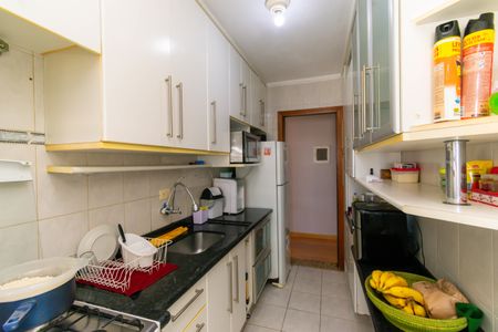 Apartamento à venda com 64m², 3 quartos e 1 vagaCozinha
