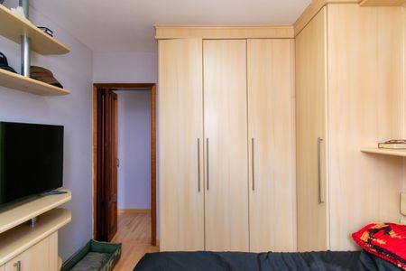 Apartamento à venda com 64m², 3 quartos e 1 vagaQuarto 2