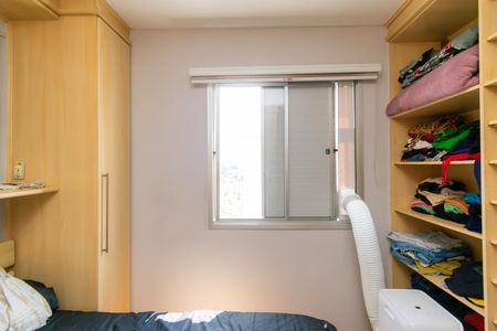 Apartamento à venda com 64m², 3 quartos e 1 vagaQuarto 2