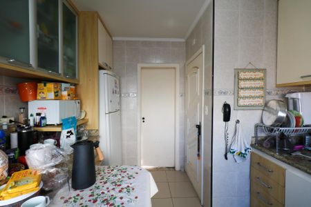 Apartamento à venda com 124m², 3 quartos e 2 vagas Apartamento à venda com 124m², 3 quartos e 2 vagasCozinha