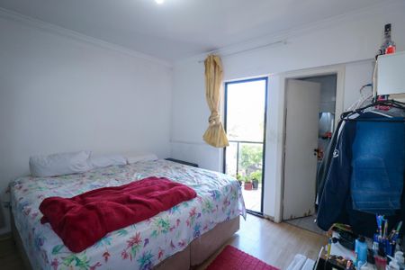 Apartamento à venda com 124m², 3 quartos e 2 vagas Apartamento à venda com 124m², 3 quartos e 2 vagasSuíte