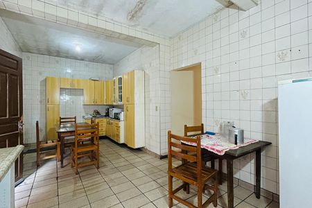 Casa à venda com 280m², 7 quartos e 5 vagas Casa à venda com 280m², 7 quartos e 5 vagasCozinha - Casa 2