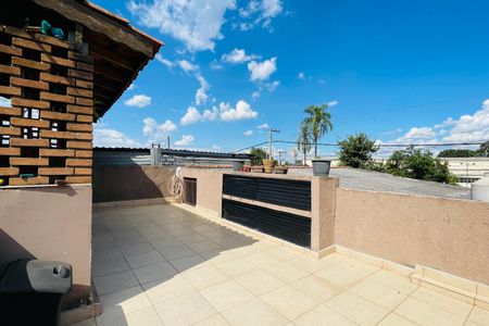 Casa à venda com 280m², 7 quartos e 5 vagas Casa à venda com 280m², 7 quartos e 5 vagasÁrea da Churrasqueira