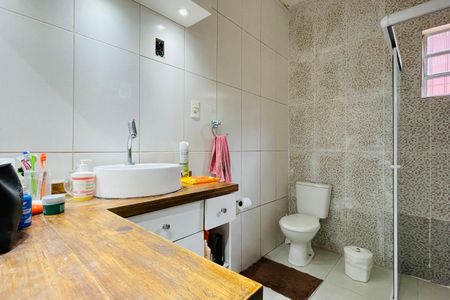 Casa à venda com 280m², 7 quartos e 5 vagas Casa à venda com 280m², 7 quartos e 5 vagasBanheiro 2 - Casa 2