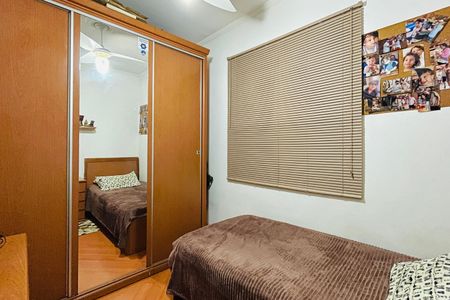 Casa à venda com 280m², 7 quartos e 5 vagas Casa à venda com 280m², 7 quartos e 5 vagasQuarto 1 - Casa 1