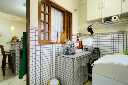 Casa à venda com 280m², 7 quartos e 5 vagas Casa à venda com 280m², 7 quartos e 5 vagasCozinha e Área de Serviço - Casa 1