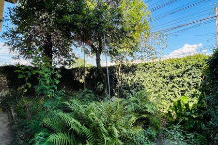 Casa à venda com 280m², 7 quartos e 5 vagas Casa à venda com 280m², 7 quartos e 5 vagasJardim