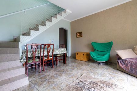 Sala de casa à venda com 4 quartos, 176m² em Jardim Arizona, São Paulo