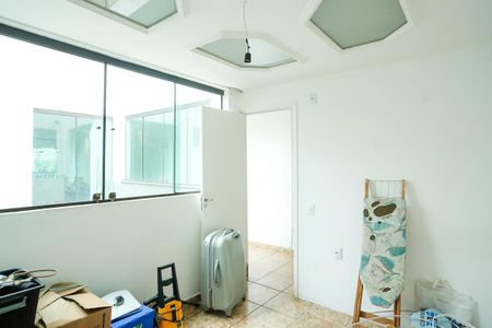 Casa à venda com 360m², 4 quartos e 6 vagasQuarto 2