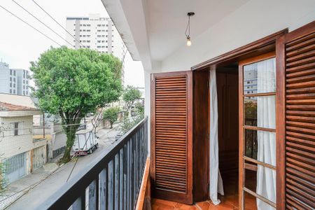 Casa à venda com 360m², 4 quartos e 6 vagasVaranda da suíte 2