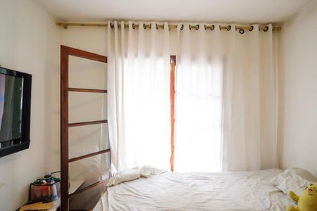 Casa à venda com 360m², 4 quartos e 6 vagasSuíte 1