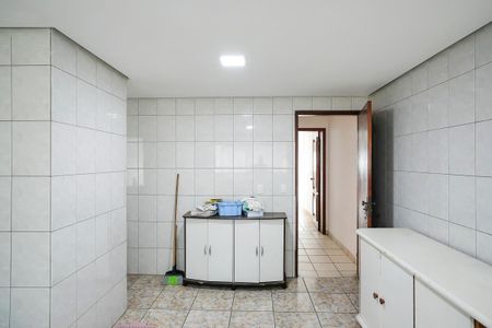 Casa à venda com 360m², 4 quartos e 6 vagasCozinha 1