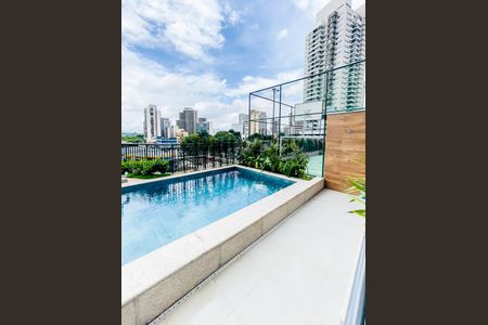 Apartamento à venda com 73m², 2 quartos e 1 vaga Apartamento à venda com 73m², 2 quartos e 1 vagaÁrea comum - Piscina