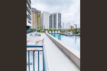 Apartamento à venda com 73m², 2 quartos e 1 vaga Apartamento à venda com 73m², 2 quartos e 1 vagaÁrea comum - Piscina