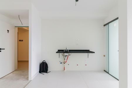 Apartamento à venda com 73m², 2 quartos e 1 vaga Apartamento à venda com 73m², 2 quartos e 1 vagaCozinha e Área de Serviço