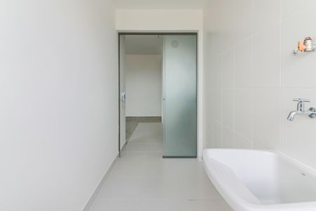 Apartamento à venda com 73m², 2 quartos e 1 vaga Apartamento à venda com 73m², 2 quartos e 1 vagaCozinha e Área de Serviço