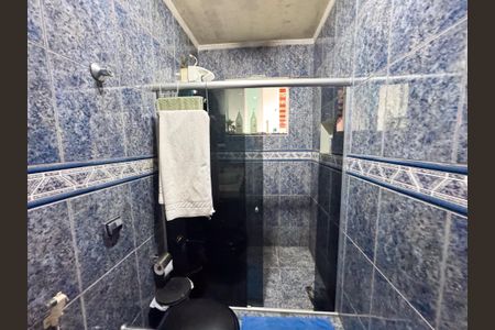 Casa à venda com 283m², 3 quartos e 2 vagasBanheiro