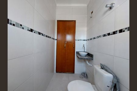 Casa à venda com 86m², 2 quartos e 2 vagas Casa à venda com 86m², 2 quartos e 2 vagasBanheiro 1