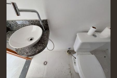 Casa à venda com 86m², 2 quartos e 2 vagas Casa à venda com 86m², 2 quartos e 2 vagasLavabo